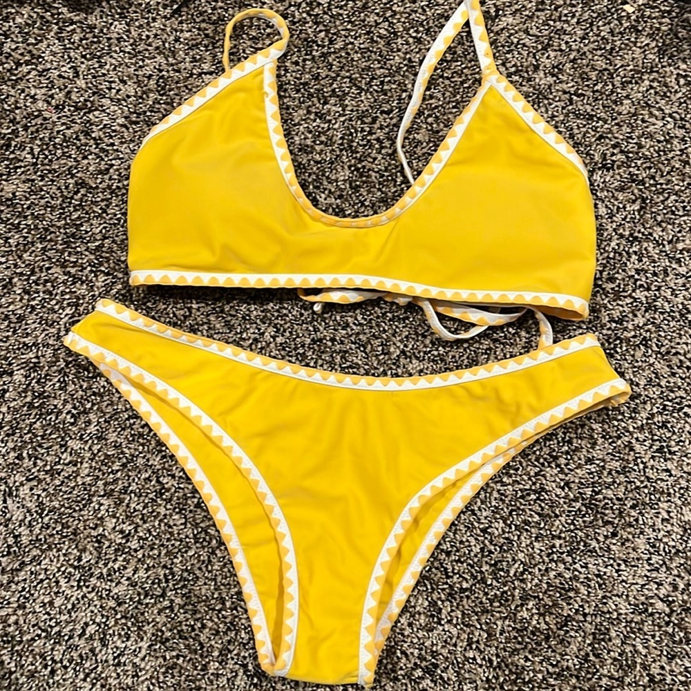 Zaful Yellow & White Trim Bikini, like new